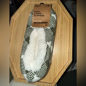 Cozy Cabin Slippers with Green and Creamy white Pattern